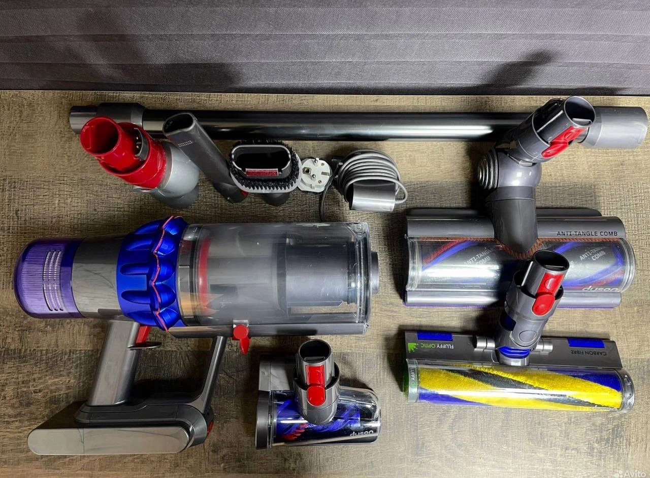 Рейтинг лучших вертикальных пылесосов Dyson