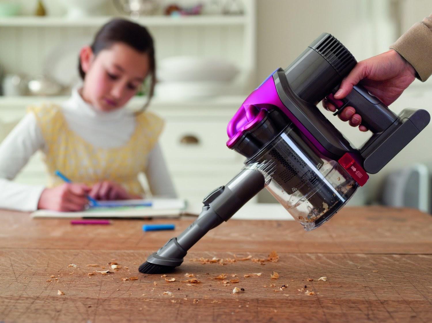 Обзор лучших вертикальных пылесосов Dyson