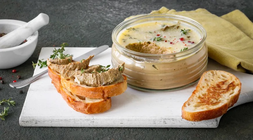 Печёночный паштет в блендере (нежный и быстрый)