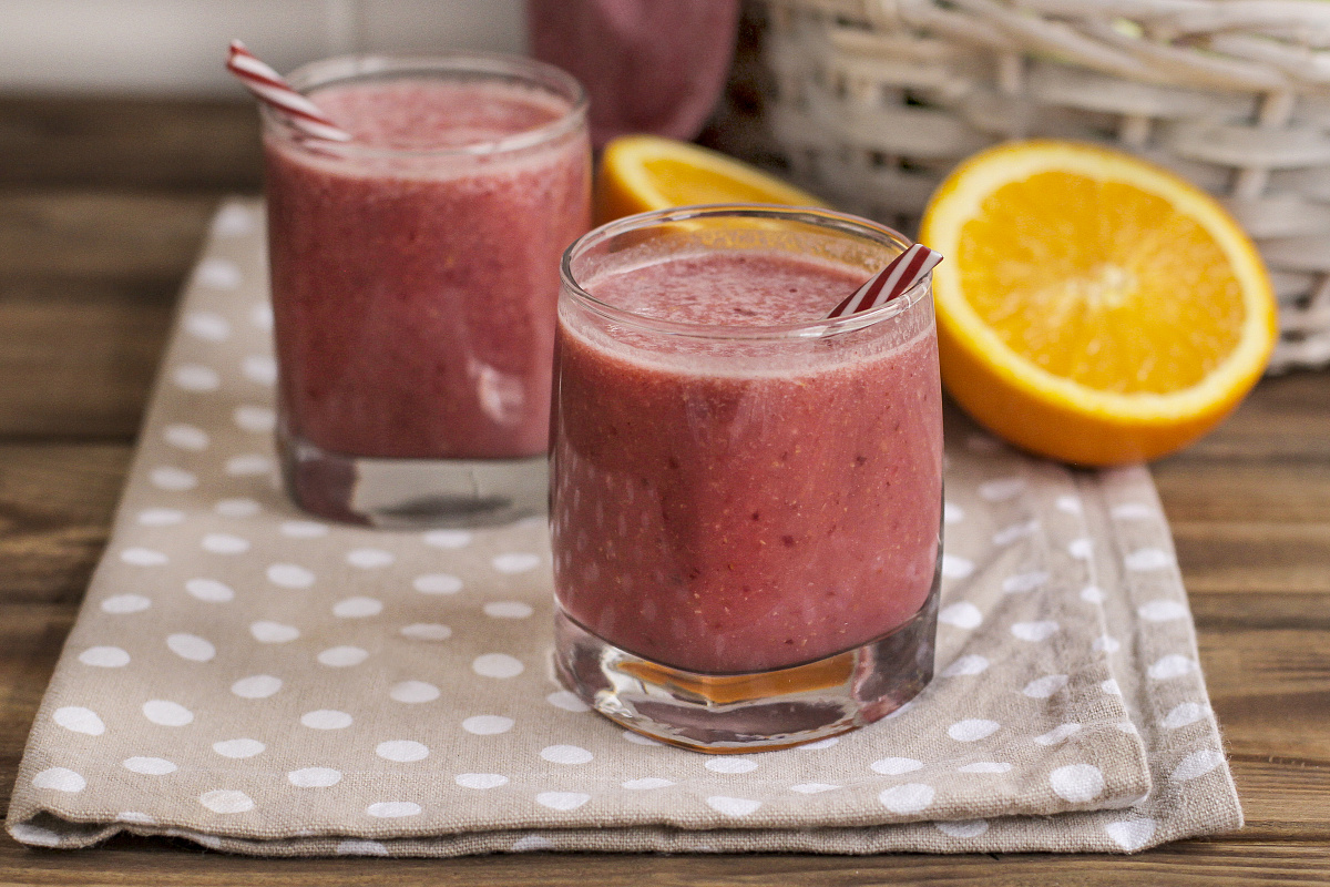 Ягодный смузи (круглогодичный витаминный коктейль)